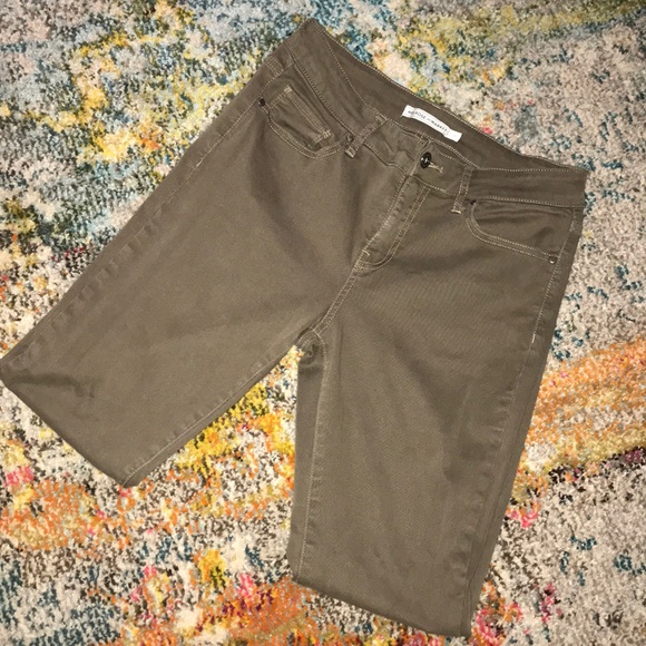 Pants - Melrose and Market skinny chinos in olive